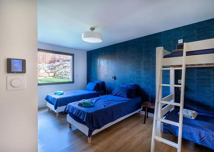 De La Madrague Vue A 200m De La Sur La Presqu' Ile De Giens Sea And Mountain Pleasure *