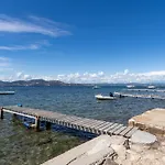 De La Madrague Vue A 200m De La Sur La Presqu' Ile De Giens Sea And Mountain Pleasure *