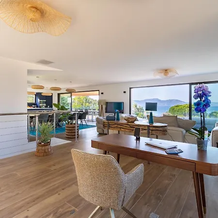 De La Madrague Vue à 200m De La Sur La Presqu' île De Giens Sea&mountain Pleasure * Hyères