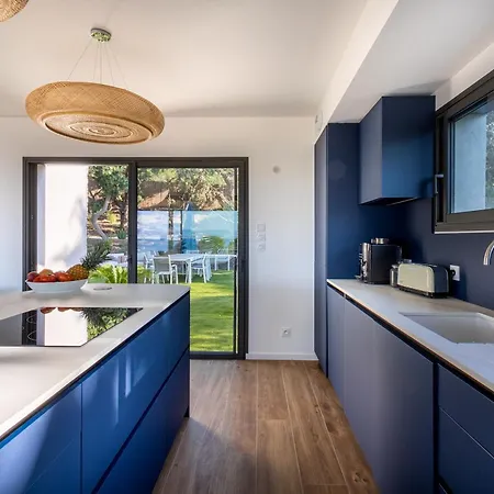 De La Madrague Vue à 200m De La Sur La Presqu' île De Giens Sea&mountain Pleasure Villa Hyères