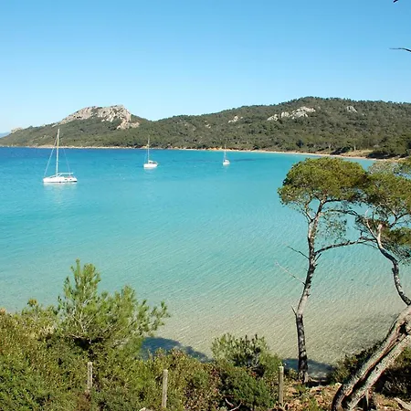 De La Madrague Vue A 200m De La Sur La Presqu' Ile De Giens Sea And Mountain Pleasure Вилла Йер