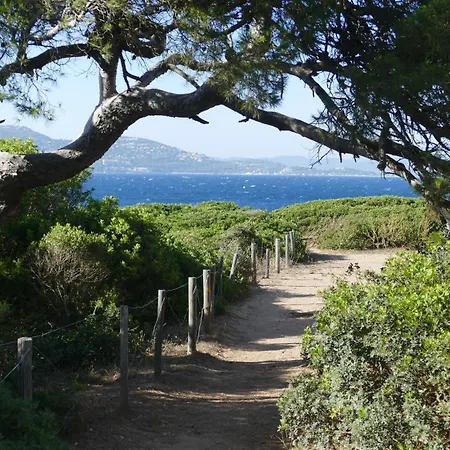 De La Madrague Vue A 200m De La Sur La Presqu' Ile De Giens Sea And Mountain Pleasure Вилла *