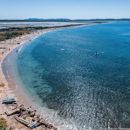 Villa De La Madrague Vue A 200m De La Sur La Presqu' Ile De Giens Sea And Mountain Pleasure Hyères