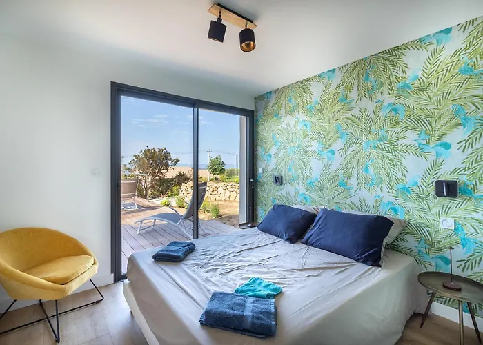 Villa De La Madrague Vue à 200m De La Sur La Presqu' île De Giens Sea&mountain Pleasure Hyères