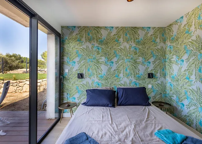 De La Madrague Vue à 200m De La Sur La Presqu' île De Giens Sea&mountain Pleasure Villa Hyères