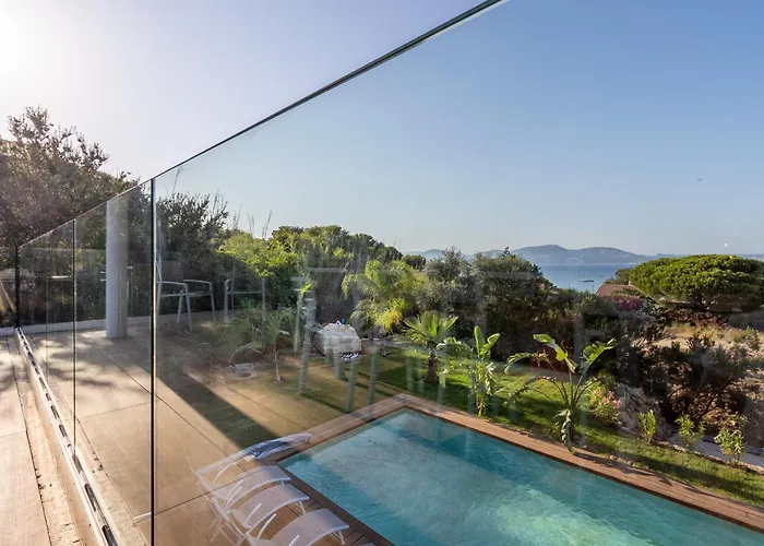 Villa De La Madrague Vue à 200m De La Sur La Presqu' île De Giens Sea&mountain Pleasure