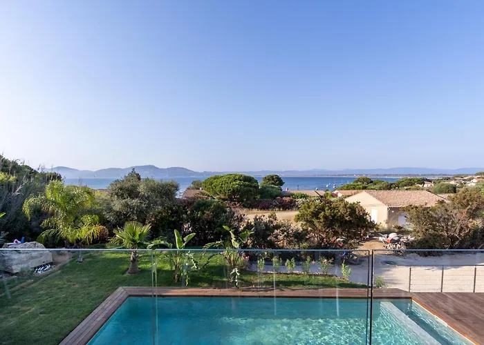 De La Madrague Vue à 200m De La Sur La Presqu' île De Giens Sea&mountain Pleasure Villa *